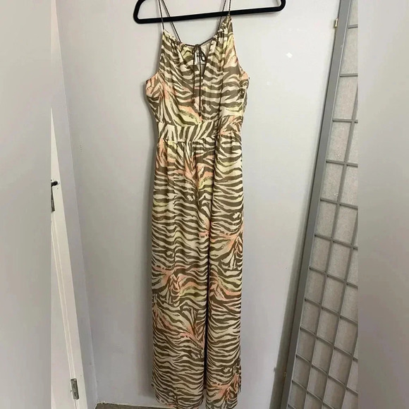Vero Moda - Animal print maxi dress - US4 / UK 8 - Picture 2 of 8